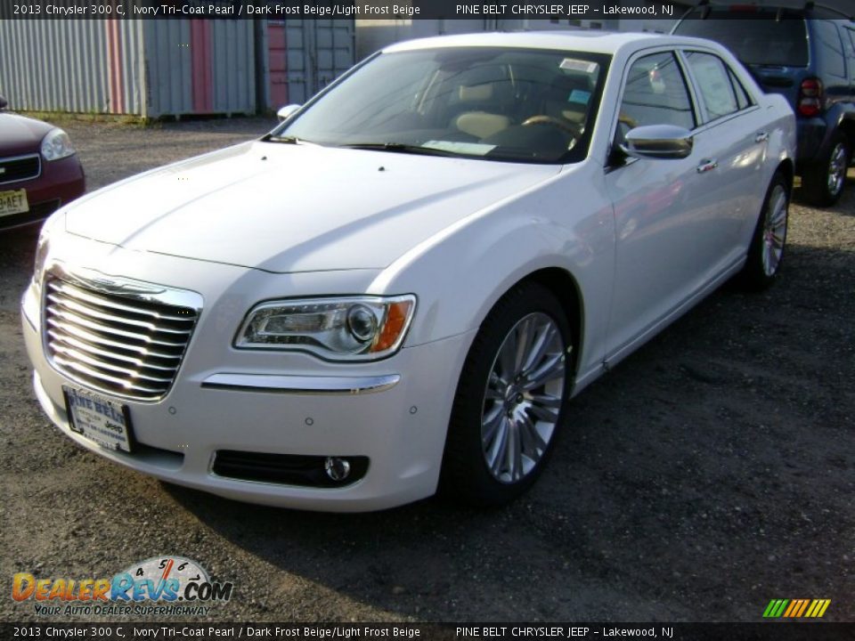 2013 Chrysler 300 C Ivory Tri-Coat Pearl / Dark Frost Beige/Light Frost Beige Photo #1