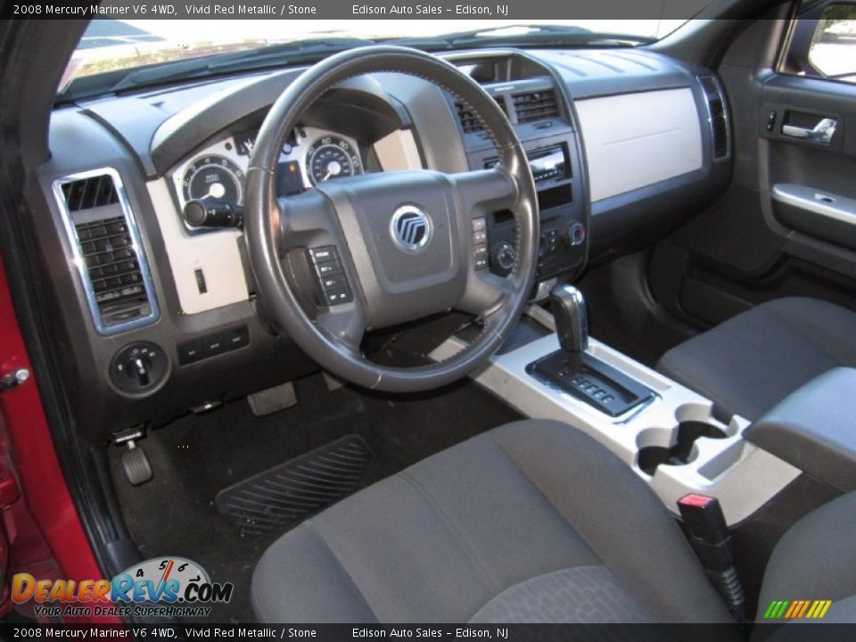 2008 Mercury Mariner V6 4WD Vivid Red Metallic / Stone Photo #15