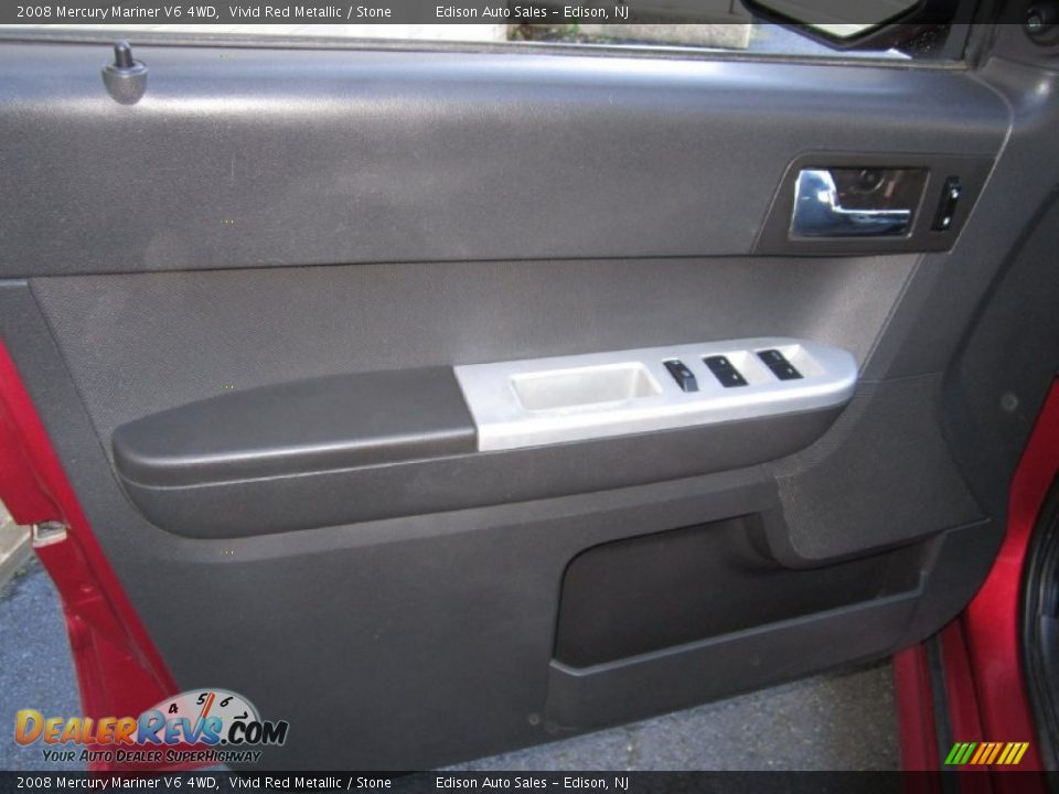 2008 Mercury Mariner V6 4WD Vivid Red Metallic / Stone Photo #25
