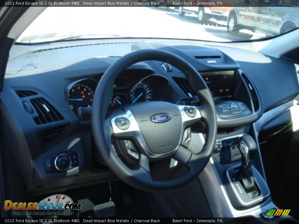 2013 Ford Escape SE 2.0L EcoBoost 4WD Deep Impact Blue Metallic / Charcoal Black Photo #10