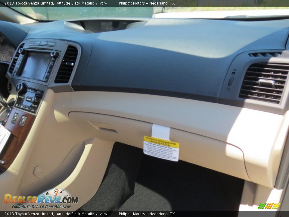 2013 Toyota Venza Limited Attitude Black Metallic / Ivory Photo #16