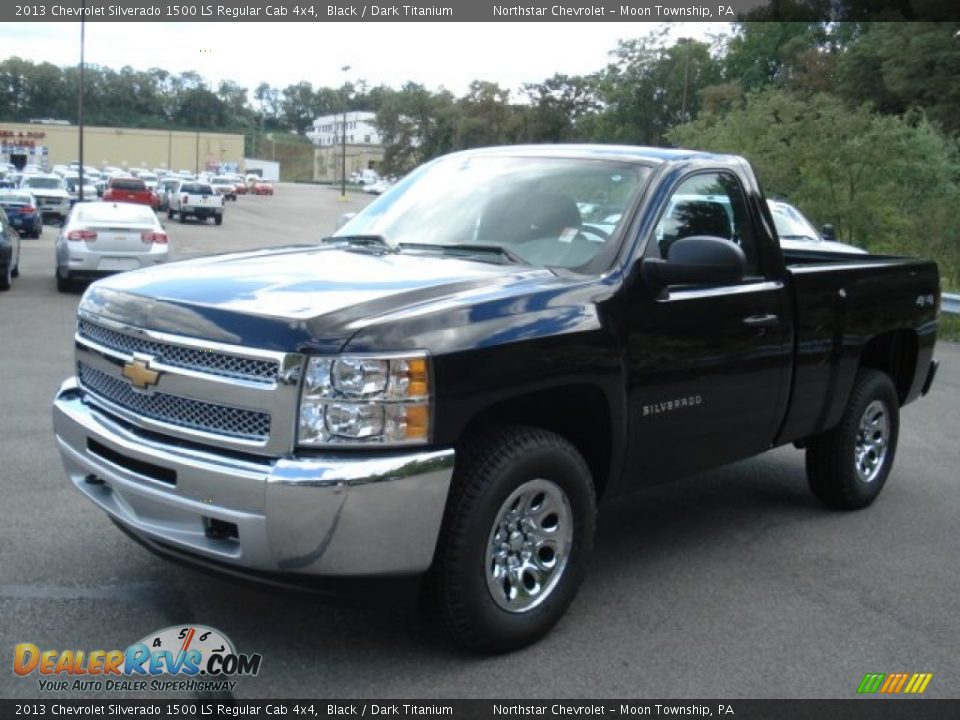 2013 Chevrolet Silverado 1500 LS Regular Cab 4x4 Black / Dark Titanium Photo #4