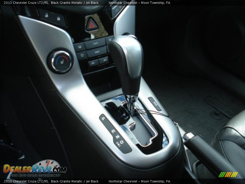 2013 Chevrolet Cruze LTZ/RS Shifter Photo #17