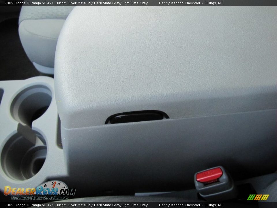 2009 Dodge Durango SE 4x4 Bright Silver Metallic / Dark Slate Gray/Light Slate Gray Photo #24