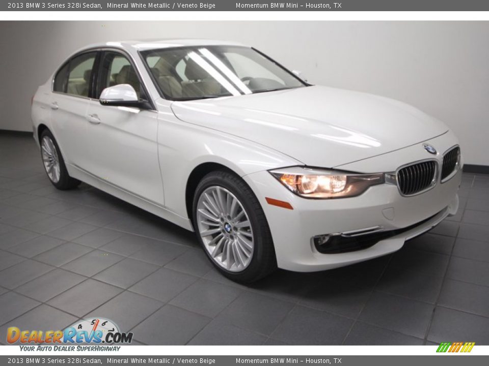 Front 3/4 View of 2013 BMW 3 Series 328i Sedan Photo #1