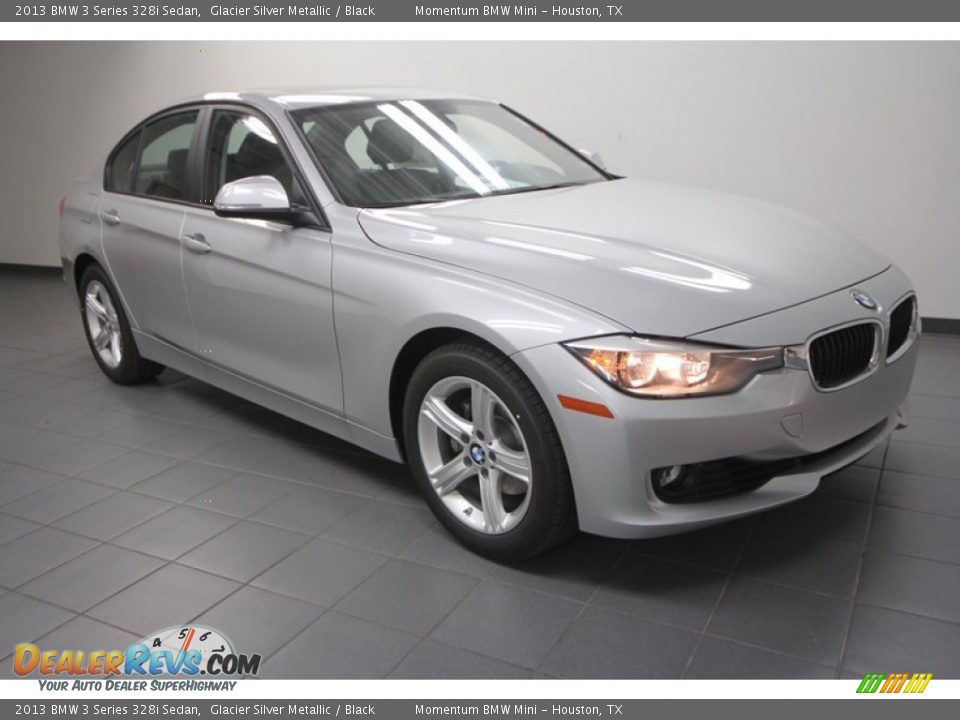 Front 3/4 View of 2013 BMW 3 Series 328i Sedan Photo #1