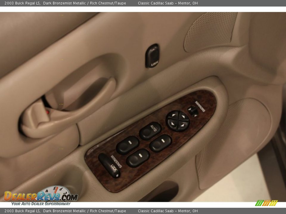 2003 Buick Regal LS Dark Bronzemist Metallic / Rich Chestnut/Taupe Photo #6