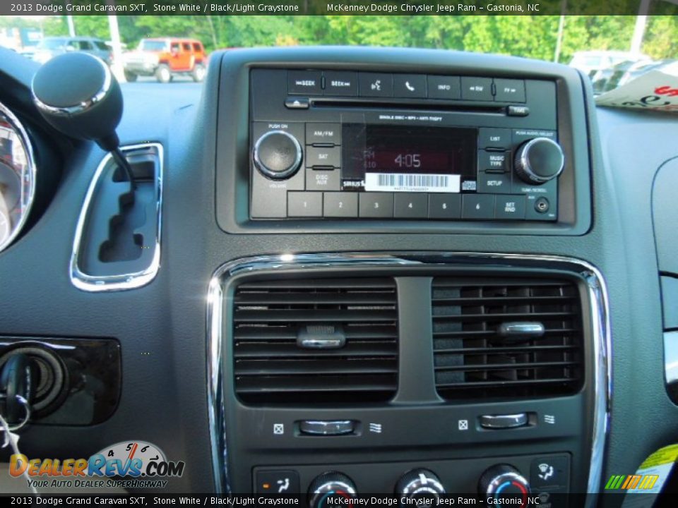 2013 Dodge Grand Caravan SXT Stone White / Black/Light Graystone Photo #11