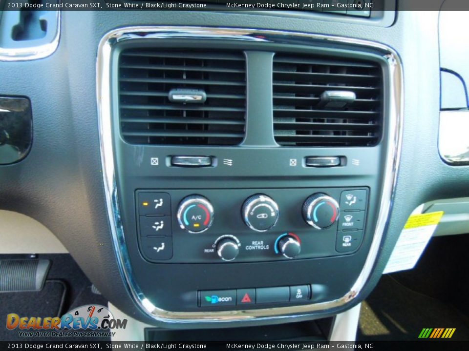 2013 Dodge Grand Caravan SXT Stone White / Black/Light Graystone Photo #12
