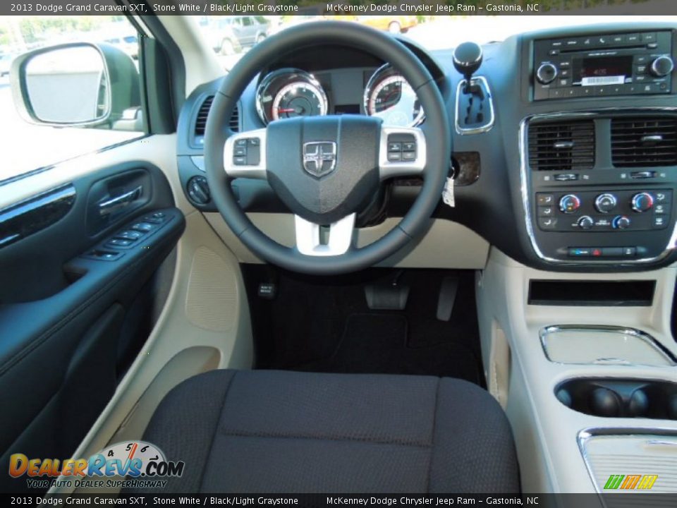 2013 Dodge Grand Caravan SXT Stone White / Black/Light Graystone Photo #16