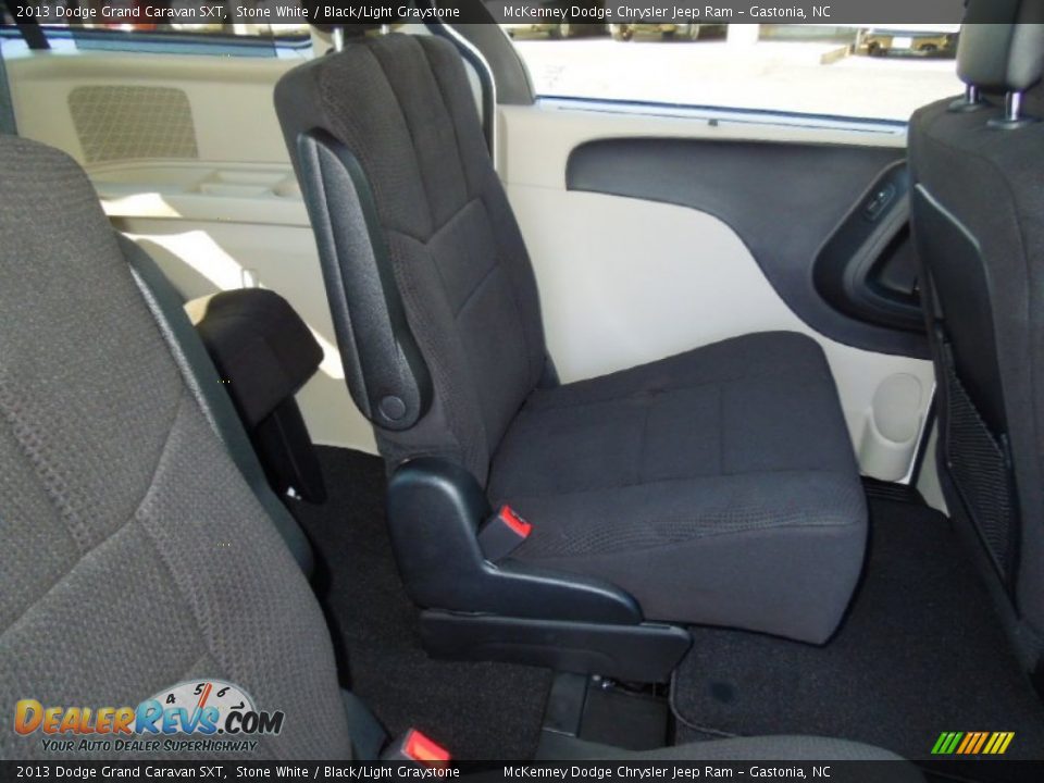 2013 Dodge Grand Caravan SXT Stone White / Black/Light Graystone Photo #19