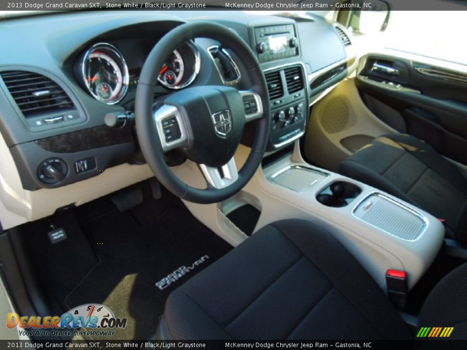 2013 Dodge Grand Caravan SXT Stone White / Black/Light Graystone Photo #26