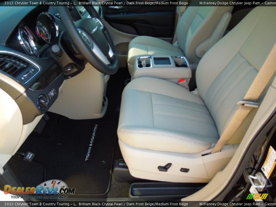 2013 Chrysler Town & Country Touring - L Brilliant Black Crystal Pearl / Dark Frost Beige/Medium Frost Beige Photo #8