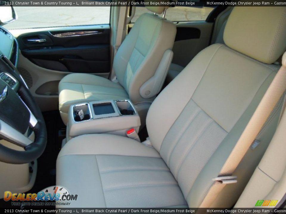 2013 Chrysler Town & Country Touring - L Brilliant Black Crystal Pearl / Dark Frost Beige/Medium Frost Beige Photo #9