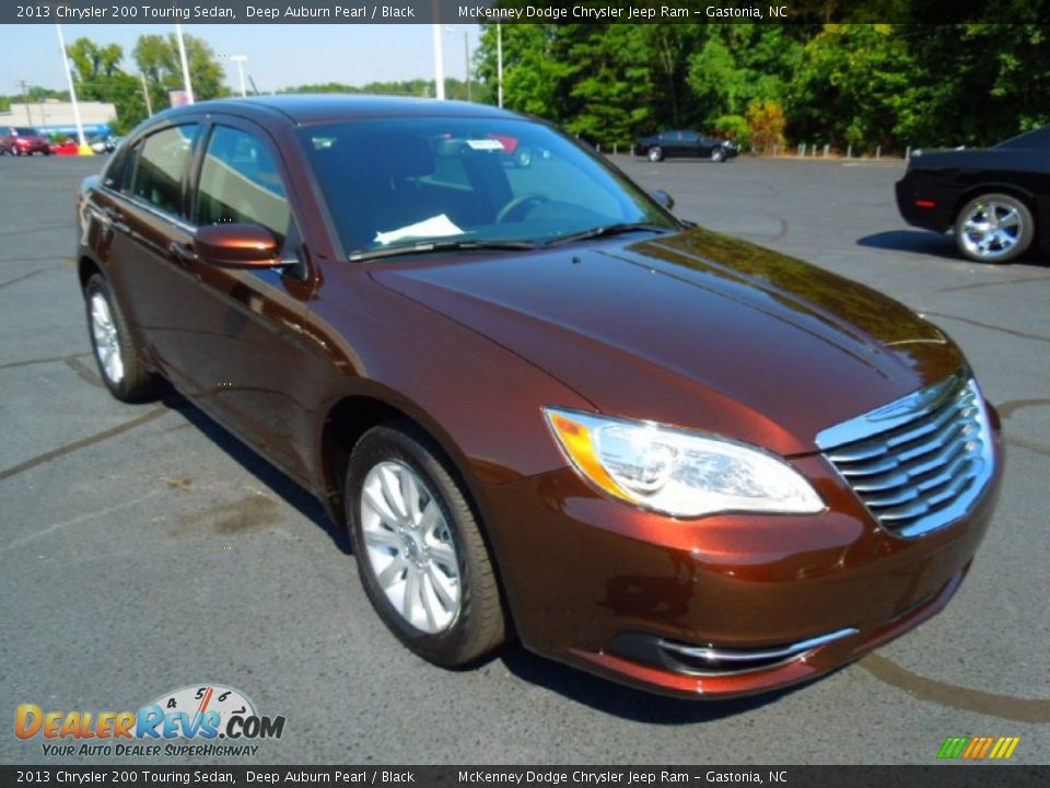 Front 3/4 View of 2013 Chrysler 200 Touring Sedan Photo #1
