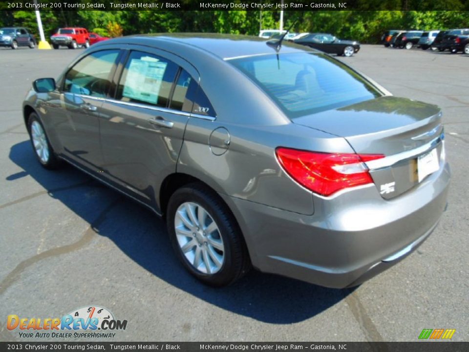 2013 Chrysler 200 Touring Sedan Tungsten Metallic / Black Photo #5