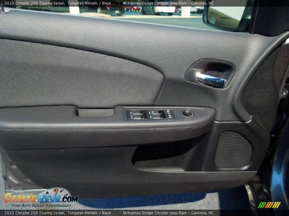 2013 Chrysler 200 Touring Sedan Tungsten Metallic / Black Photo #10