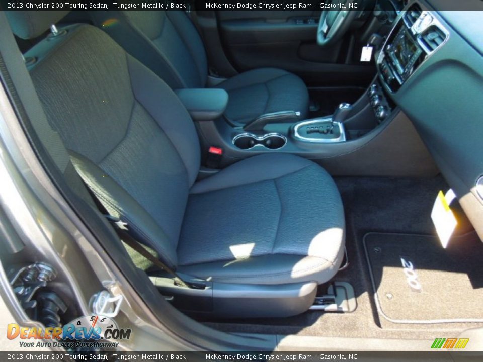 2013 Chrysler 200 Touring Sedan Tungsten Metallic / Black Photo #21