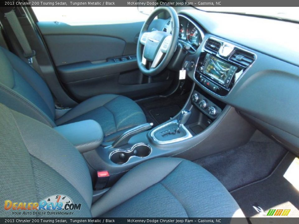 2013 Chrysler 200 Touring Sedan Tungsten Metallic / Black Photo #22