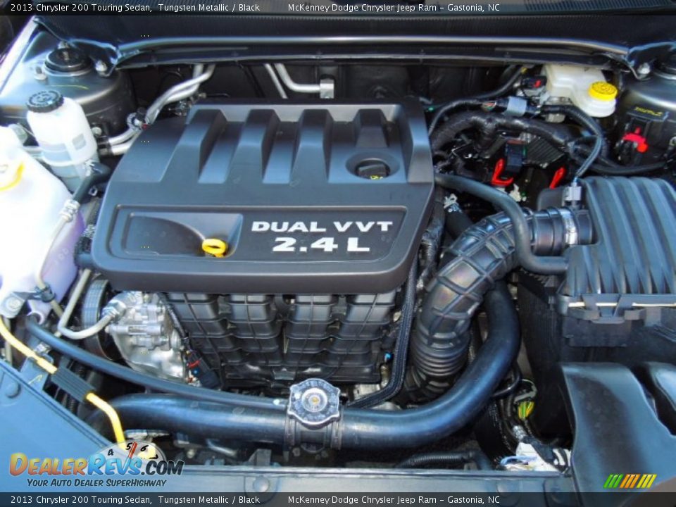 2013 Chrysler 200 Touring Sedan Tungsten Metallic / Black Photo #25