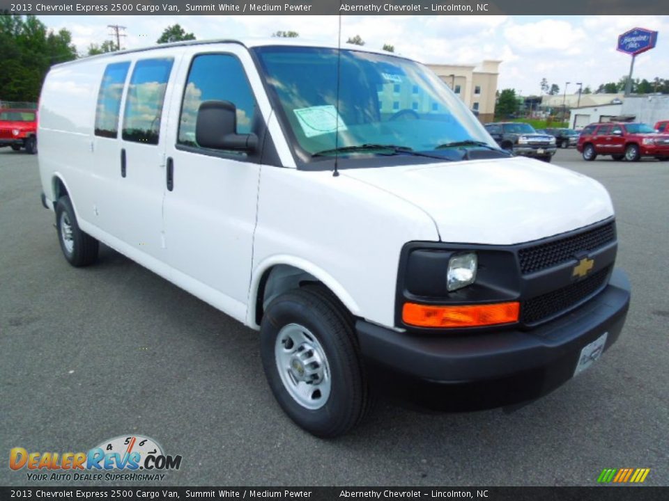 2013 Chevrolet Express 2500 Cargo Van Summit White / Medium Pewter Photo #1