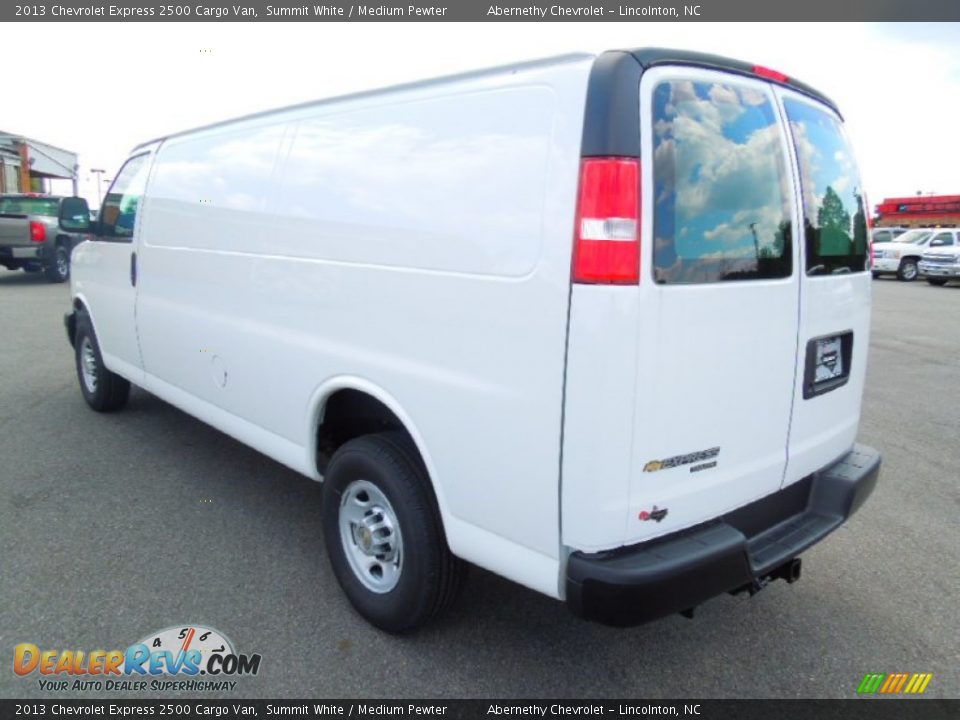 2013 Chevrolet Express 2500 Cargo Van Summit White / Medium Pewter Photo #6