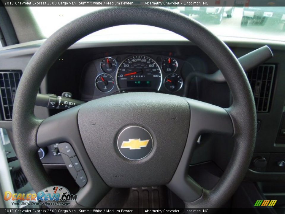 2013 Chevrolet Express 2500 Cargo Van Summit White / Medium Pewter Photo #13