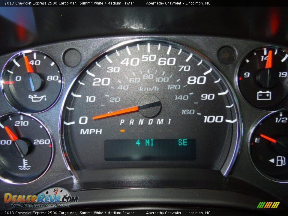 2013 Chevrolet Express 2500 Cargo Van Summit White / Medium Pewter Photo #14