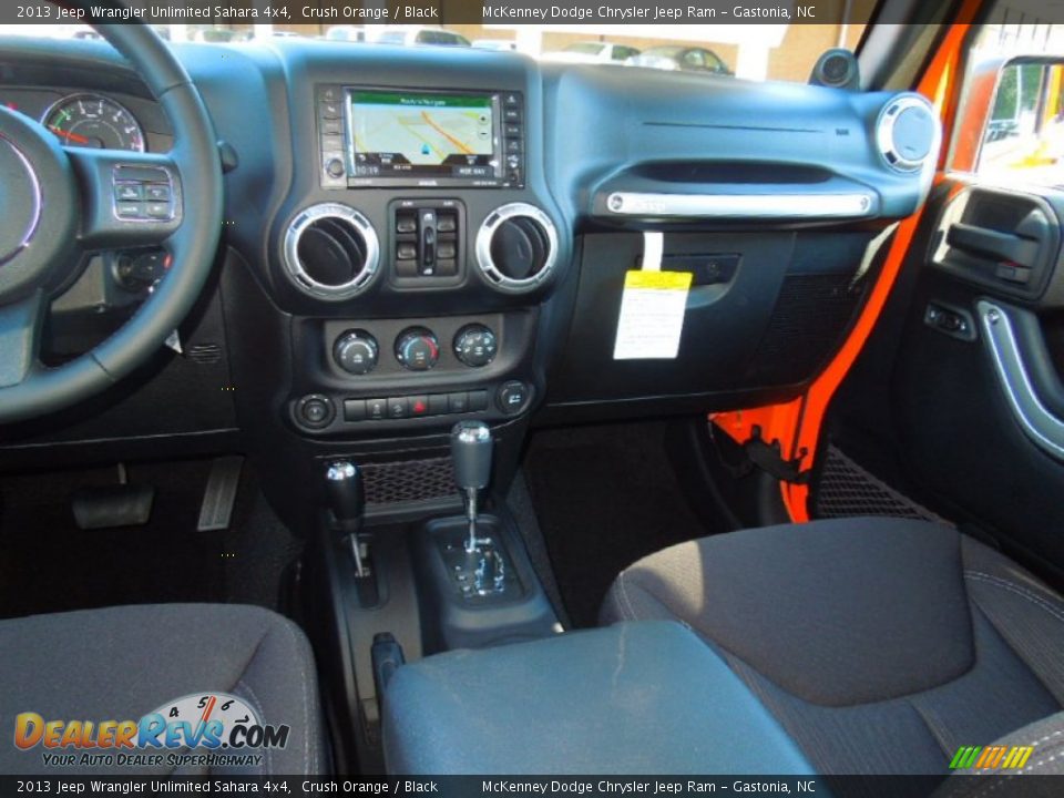 2013 Jeep Wrangler Unlimited Sahara 4x4 Crush Orange / Black Photo #20