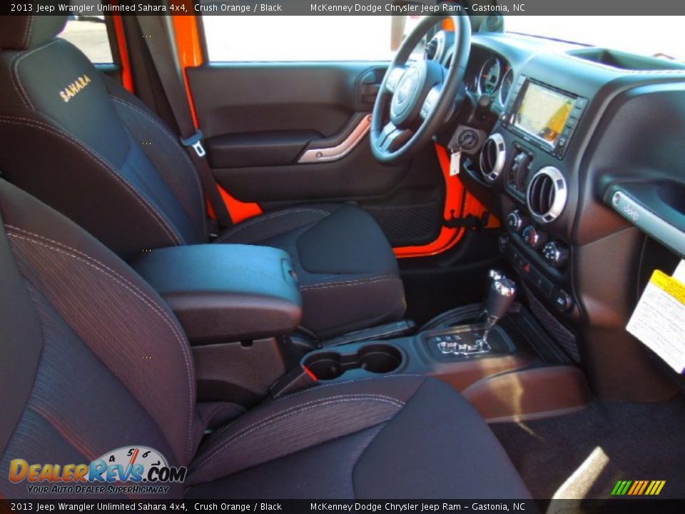 2013 Jeep Wrangler Unlimited Sahara 4x4 Crush Orange / Black Photo #24