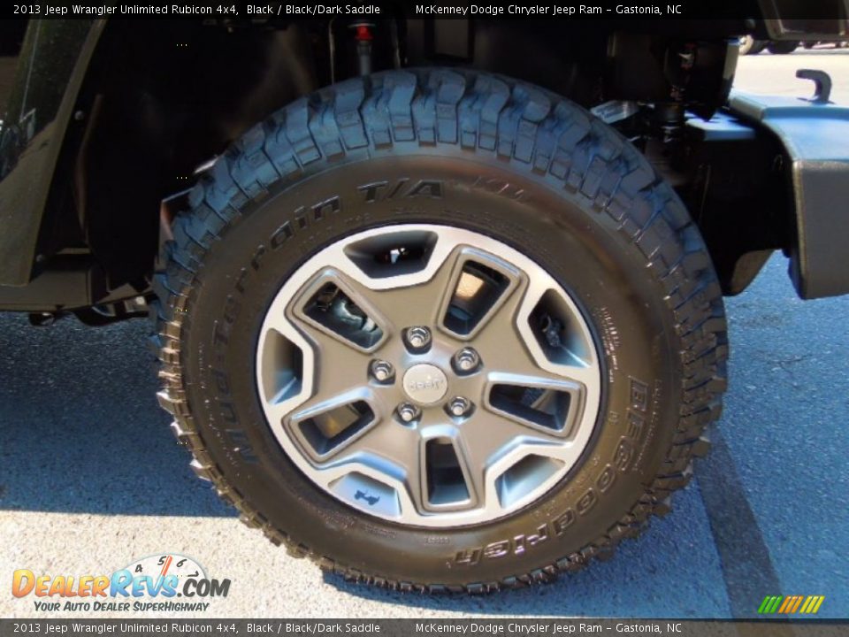 2013 Jeep Wrangler Unlimited Rubicon 4x4 Wheel Photo #25