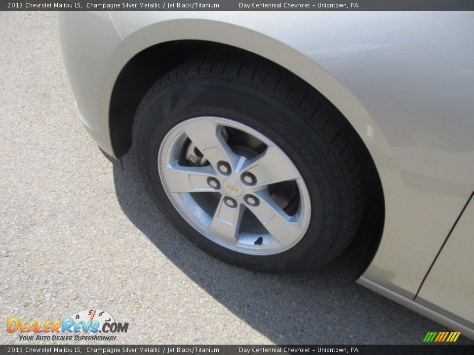 2013 Chevrolet Malibu LS Champagne Silver Metallic / Jet Black/Titanium Photo #9