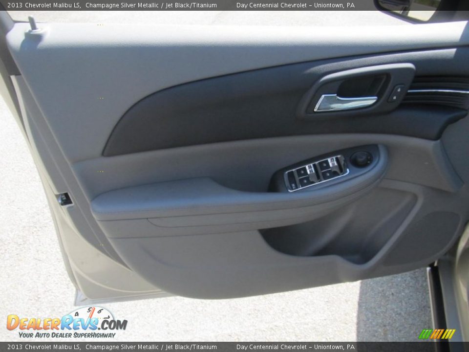 2013 Chevrolet Malibu LS Champagne Silver Metallic / Jet Black/Titanium Photo #10