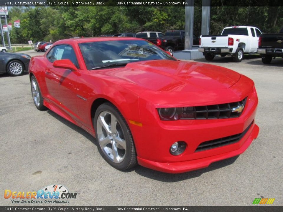Front 3/4 View of 2013 Chevrolet Camaro LT/RS Coupe Photo #7