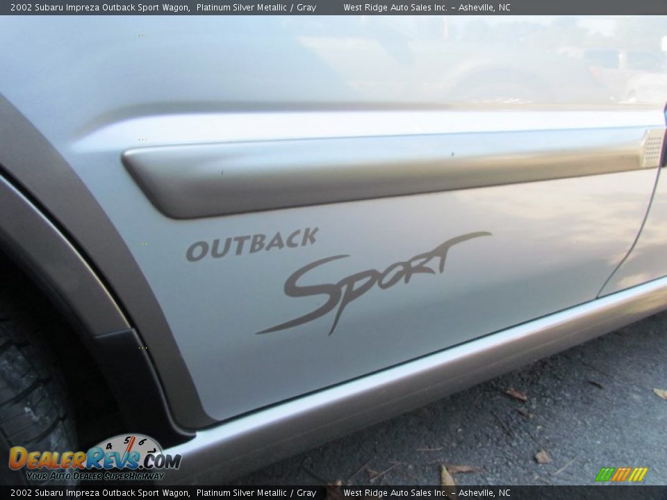 2002 Subaru Impreza Outback Sport Wagon Platinum Silver Metallic / Gray Photo #13