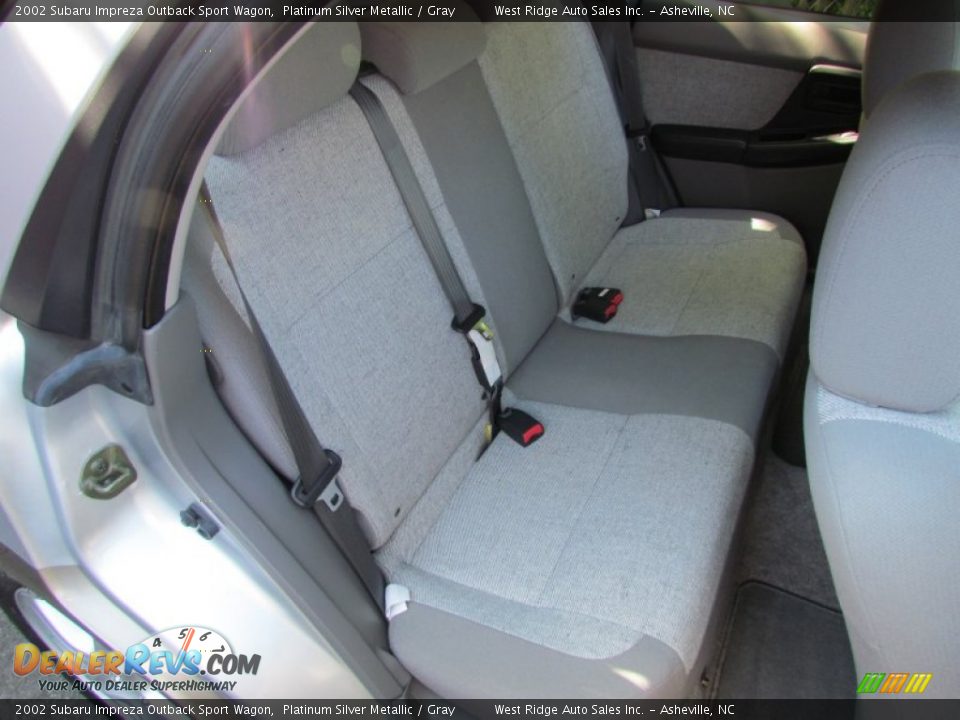 2002 Subaru Impreza Outback Sport Wagon Platinum Silver Metallic / Gray Photo #18