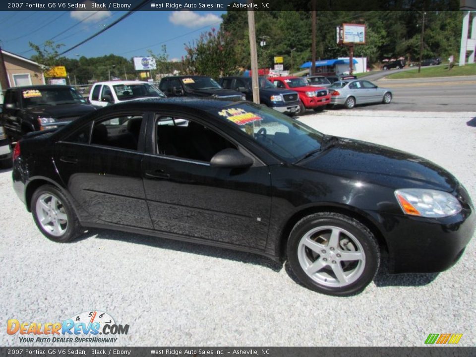 2007 Pontiac G6 V6 Sedan Black / Ebony Photo #2