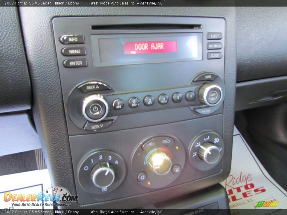 2007 Pontiac G6 V6 Sedan Black / Ebony Photo #26