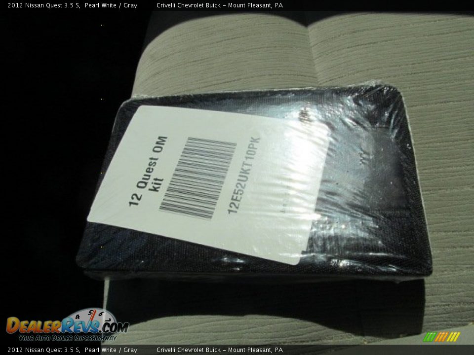 2012 Nissan Quest 3.5 S Pearl White / Gray Photo #29