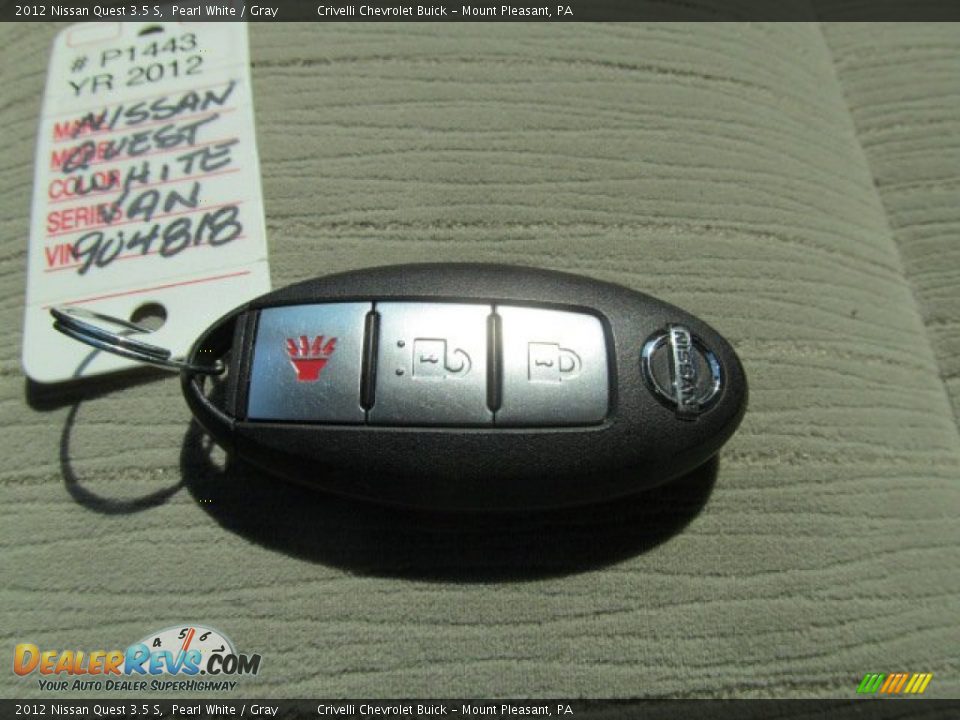 2012 Nissan Quest 3.5 S Pearl White / Gray Photo #32