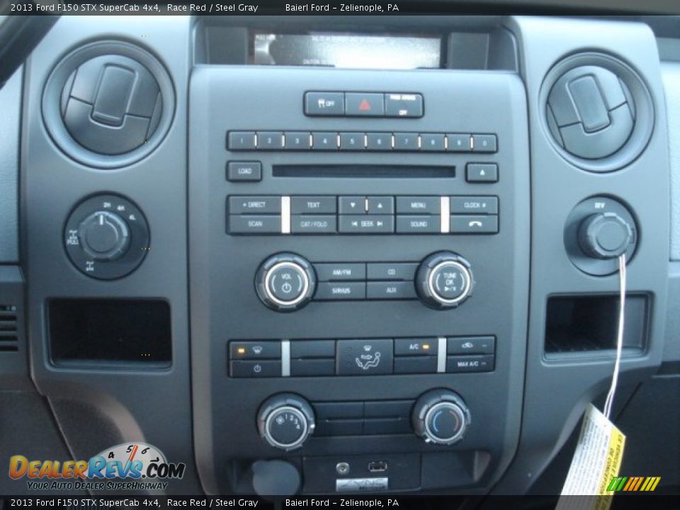 Controls of 2013 Ford F150 STX SuperCab 4x4 Photo #16