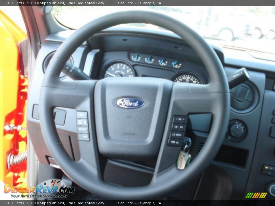 2013 Ford F150 STX SuperCab 4x4 Steering Wheel Photo #18