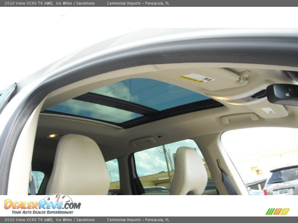 2010 Volvo XC60 T6 AWD Ice White / Sandstone Photo #25