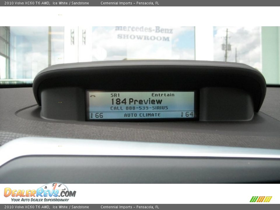 2010 Volvo XC60 T6 AWD Ice White / Sandstone Photo #31