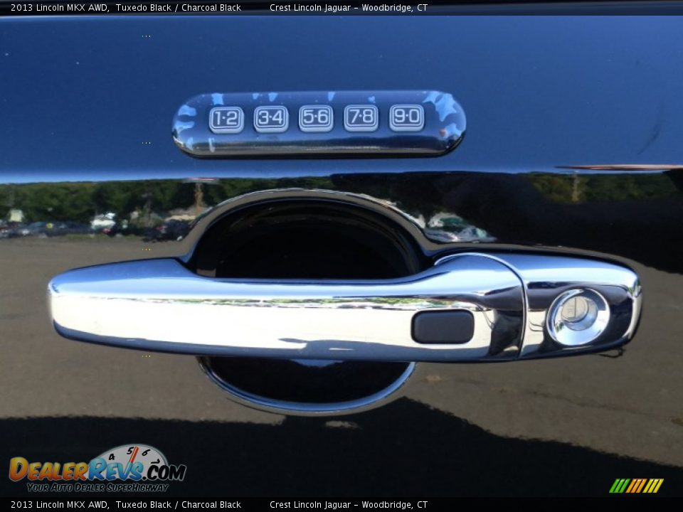 2013 Lincoln MKX AWD Tuxedo Black / Charcoal Black Photo #12