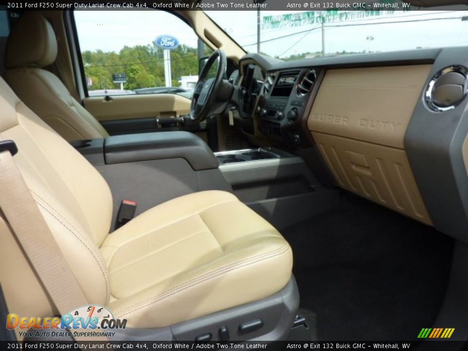 2011 Ford F250 Super Duty Lariat Crew Cab 4x4 Oxford White / Adobe Two Tone Leather Photo #10