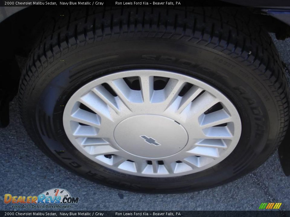 2000 Chevrolet Malibu Sedan Navy Blue Metallic / Gray Photo #13