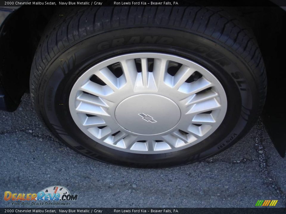2000 Chevrolet Malibu Sedan Navy Blue Metallic / Gray Photo #14
