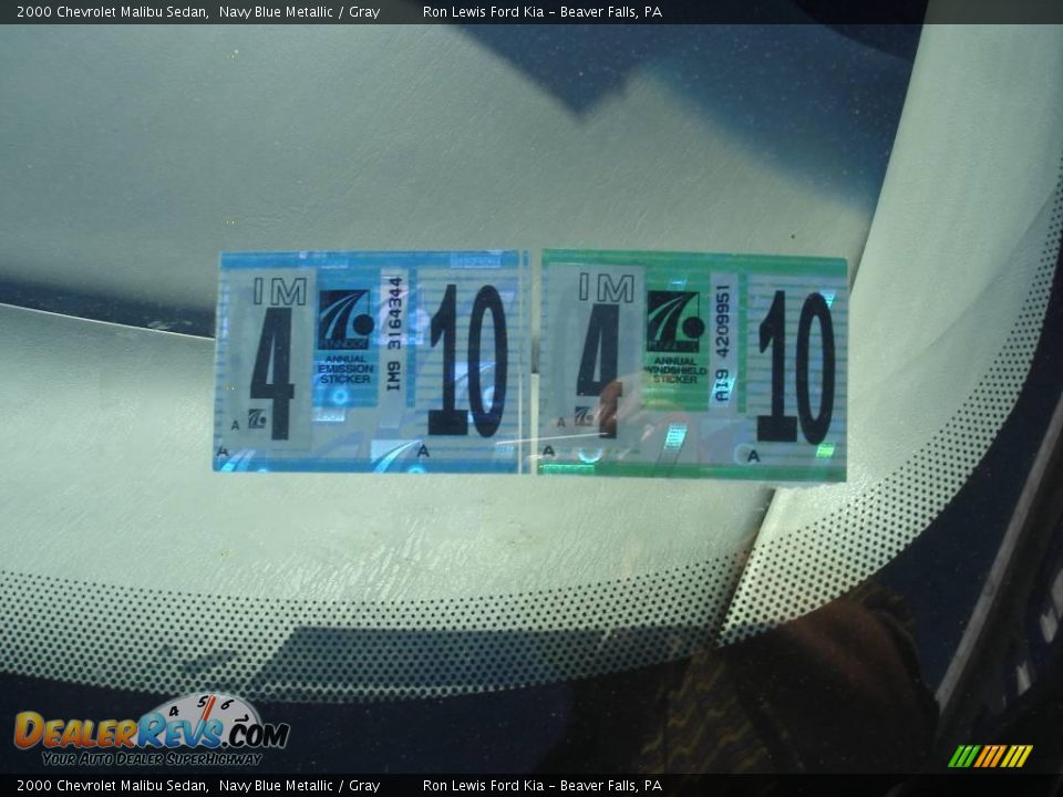 2000 Chevrolet Malibu Sedan Navy Blue Metallic / Gray Photo #15