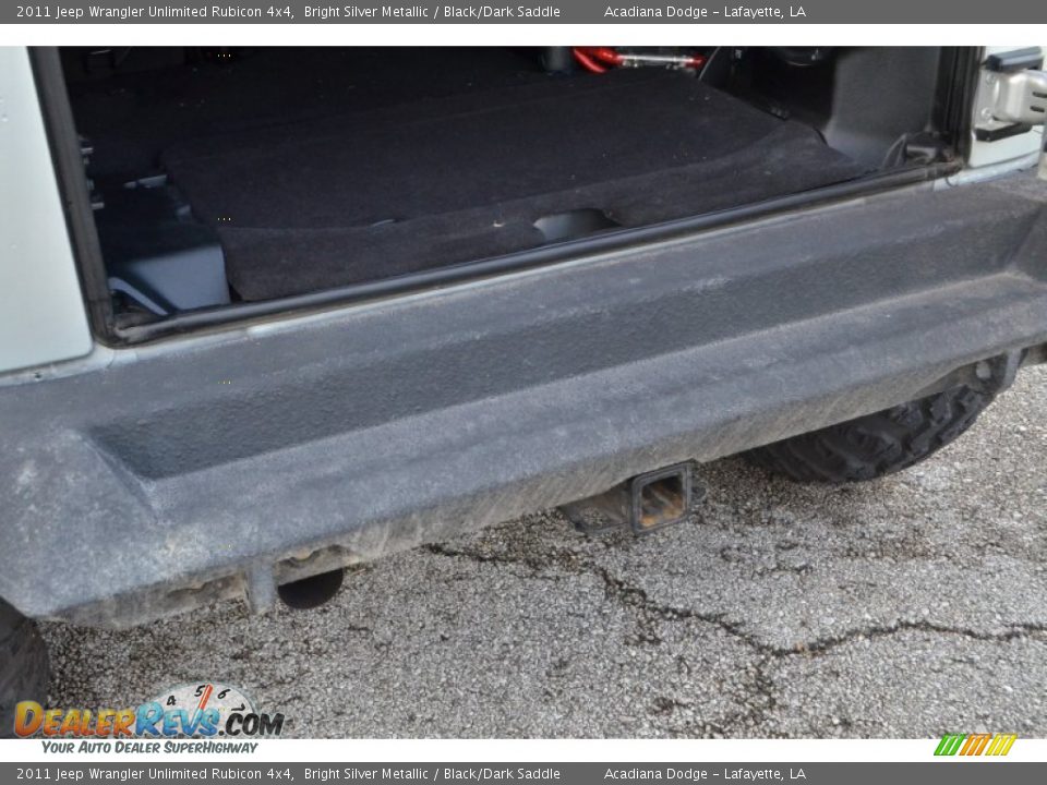 2011 Jeep Wrangler Unlimited Rubicon 4x4 Bright Silver Metallic / Black/Dark Saddle Photo #13